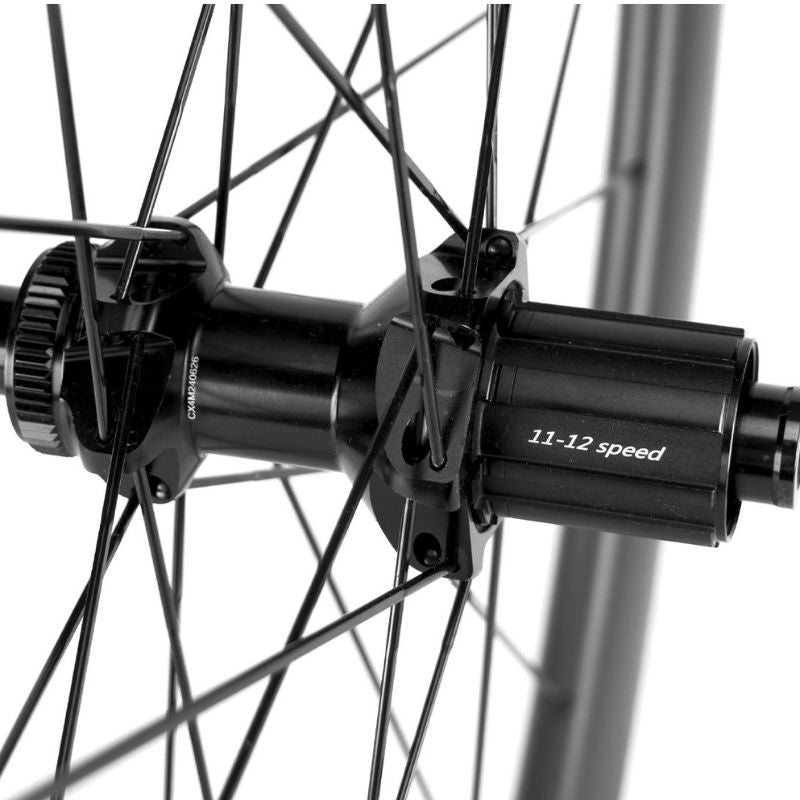 Ruedas de Carbono Equinox RD10 Aro 700 Perfil 50 Disc