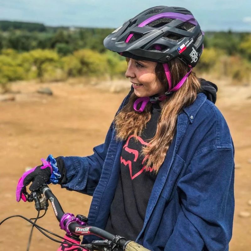 Casco de Ciclismo Trip Purple Talla S/M (55-58cm)